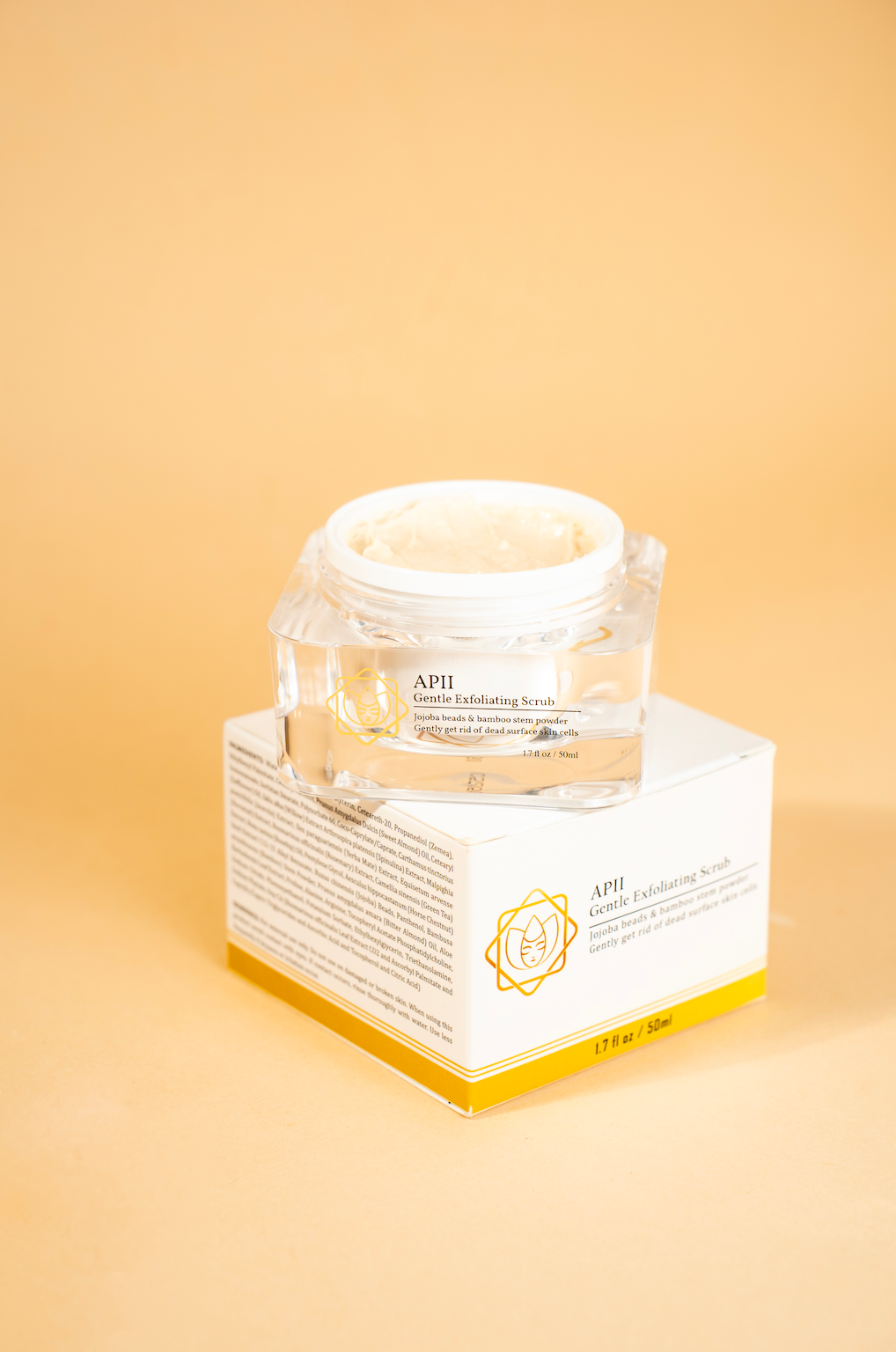 APII GENTLE EXFOLIATING SCRUB